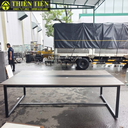 Bàn họp 2m4 (4)