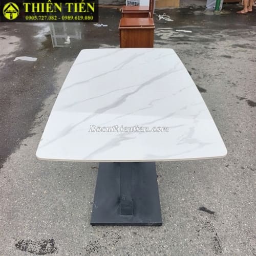 Bàn ăn mặt men (3)