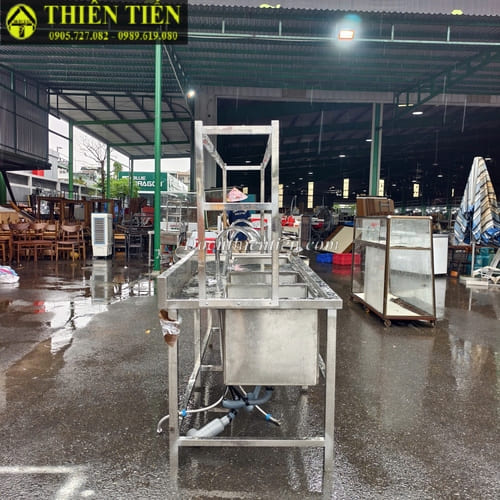 Bồn rửa 3 hộc kèm kệ (3)