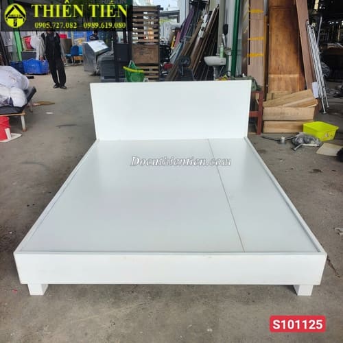 Giường 1m6 kèm nệm (1)