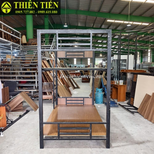 Giường tầng sắt (2)