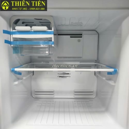 Tủ lạnh Toshiba Inverter 233 lít GR- (4)