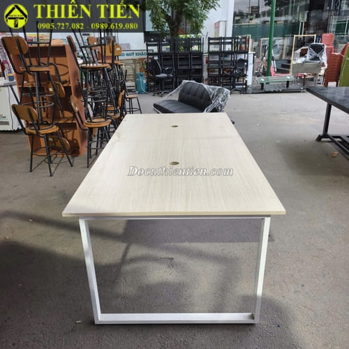 bàn họp 2m (3)
