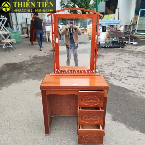 Bàn trang điểm (13)