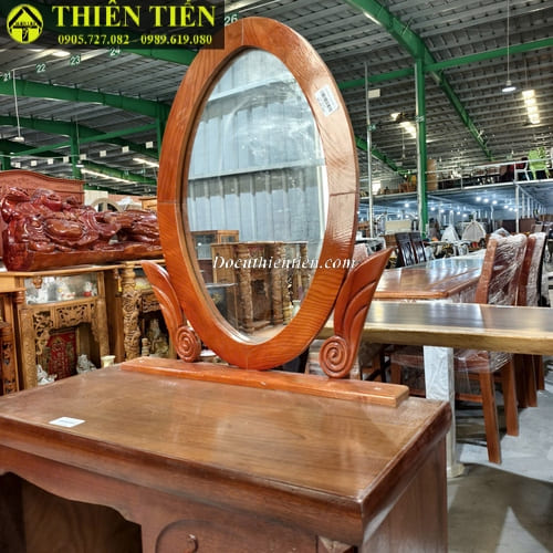 Bàn trang điểm (13)