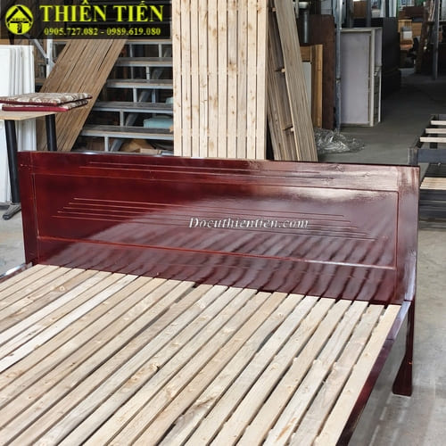 Giường 1m6 gỗ keo (4)