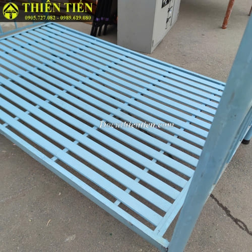 Giường tầng sắt (2)