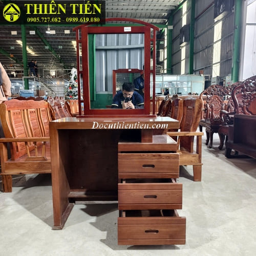 H221025 Bàn trang điểm (10)