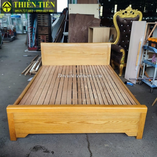 P061225 Giường 1m6 gỗ sồi (2)
