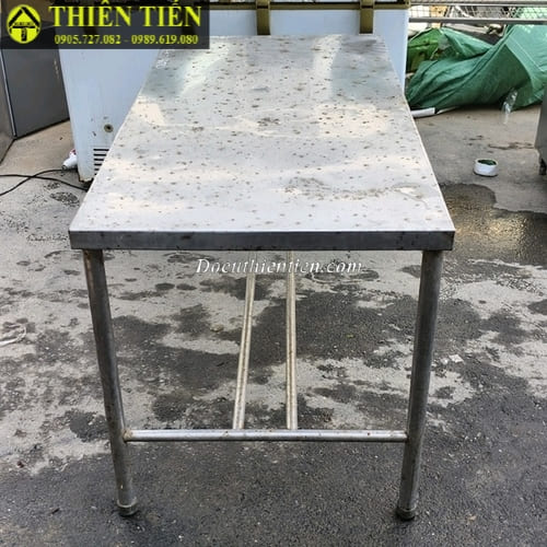 Bàn bếp inox (2)