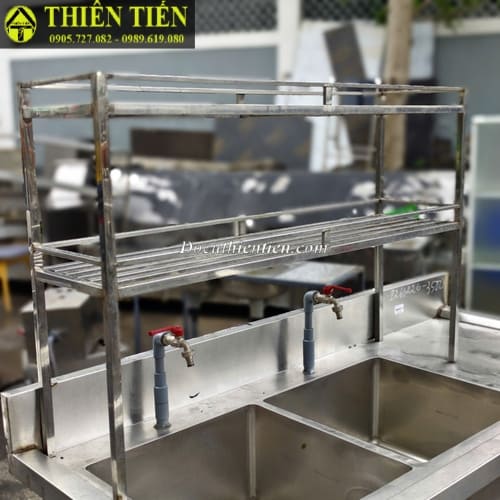 Bồn rửa đôi kèm kệ (4)