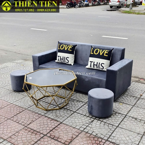 Ghế sofa tay vuông kèm đôn xanh (2)