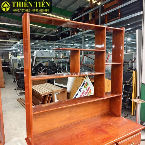 Bàn học kèm kệ (3)