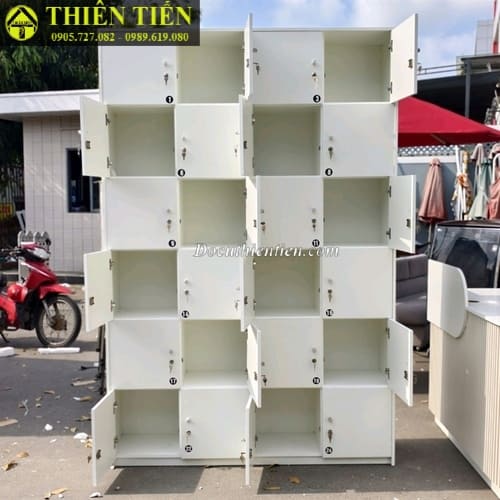 Tủ locker 24 ô (2)