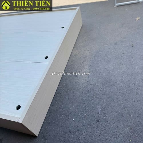 giường 1m8 (1)