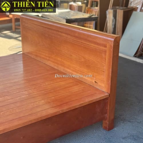 Giường phản 1m8 (2)