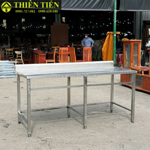 Bàn bếp inox (1)