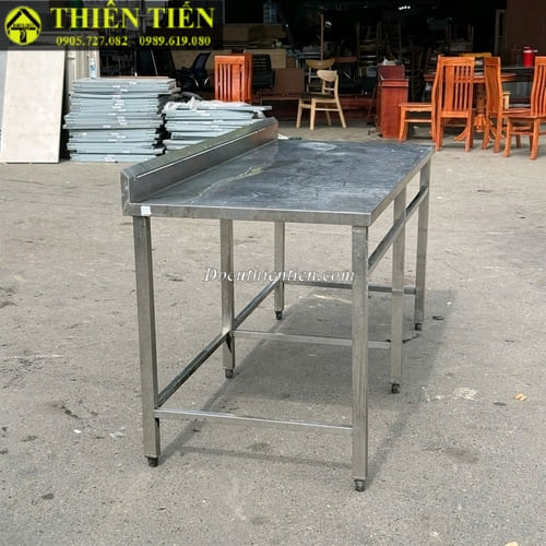 Bàn bếp inox (2)