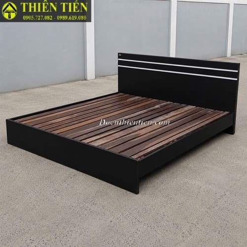 Giường 1m8 đen (3)