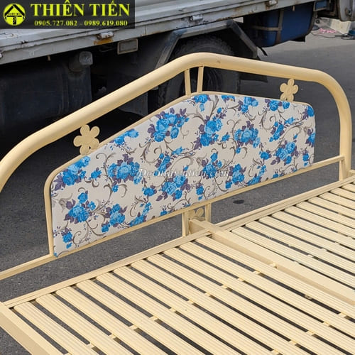 Giường sắt 1m6 (3)