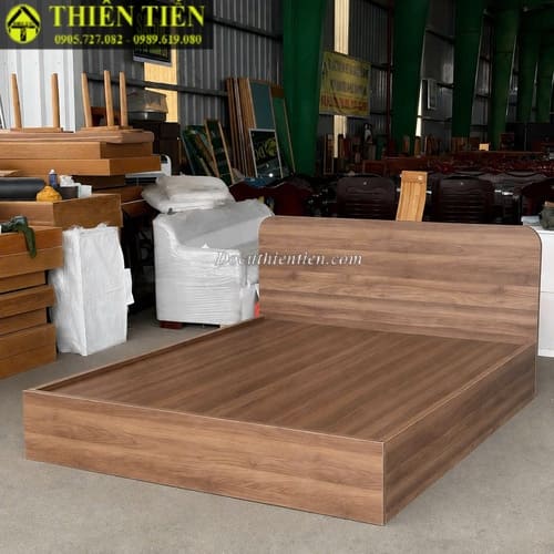 giường 1m6 (3)