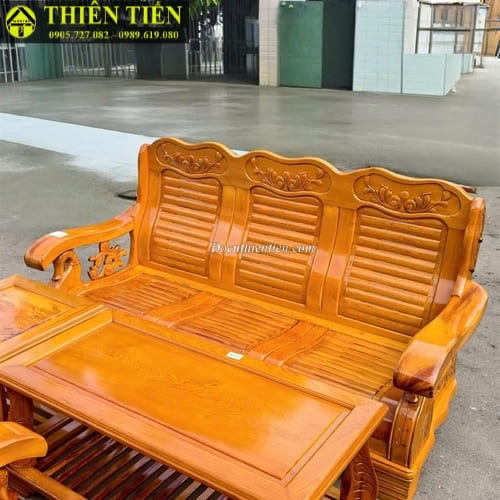 Bộ salon gỗ pơ mu (2)