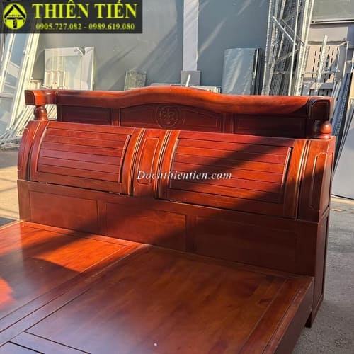 Giường 1m8 (1)