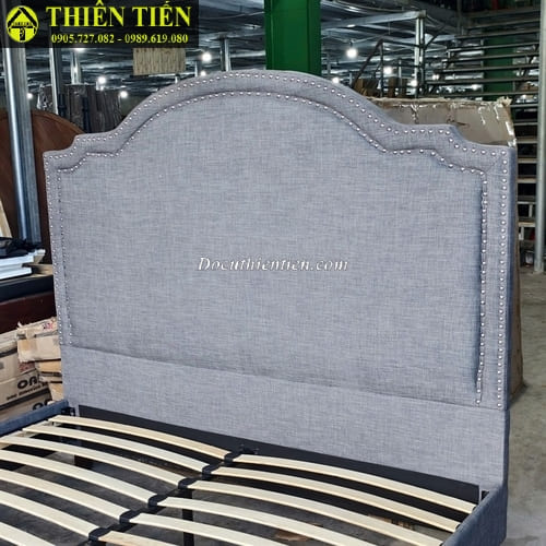 Giường 1m8 D3033CK (nệm nỉ) (2)