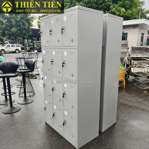Tủ locker 12 ô (2)