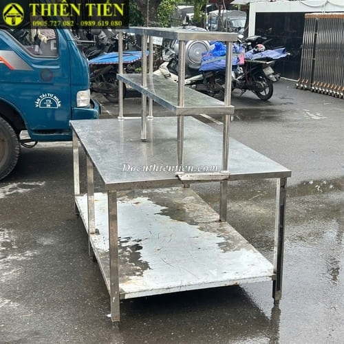 Bàn bếp inox kèm kệ (1)