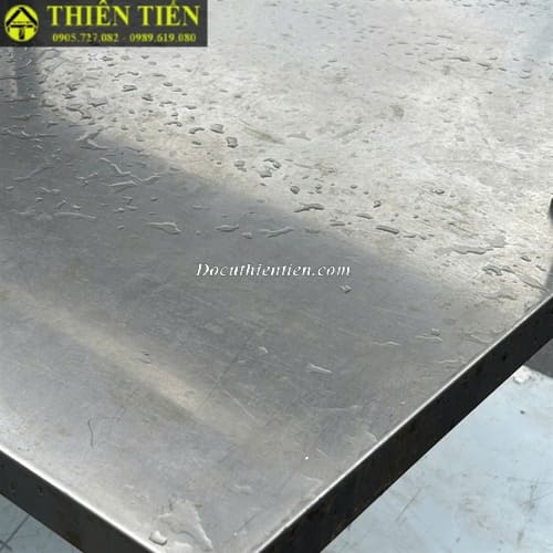 Bàn bếp inox kèm kệ (2)
