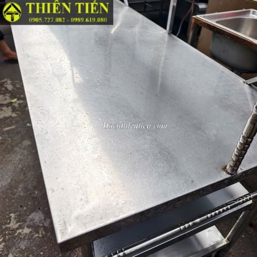 Bàn bếp inox kèm kệ (2)