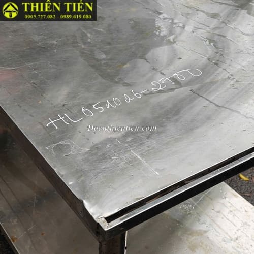 Bàn bếp inox kèm kệ (4)