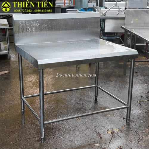 Bàn bếp inox vuông (2)