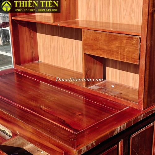Bàn học kèm kệ (1)