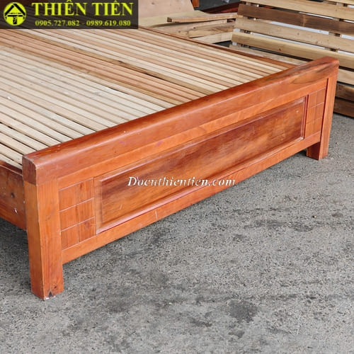 Giường 1m6 (1)