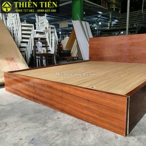 Giường 1m6 (4)
