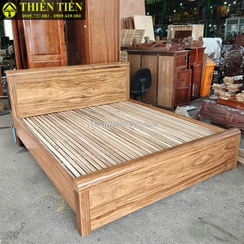 Giường 1m8 gỗ hương xám (1)