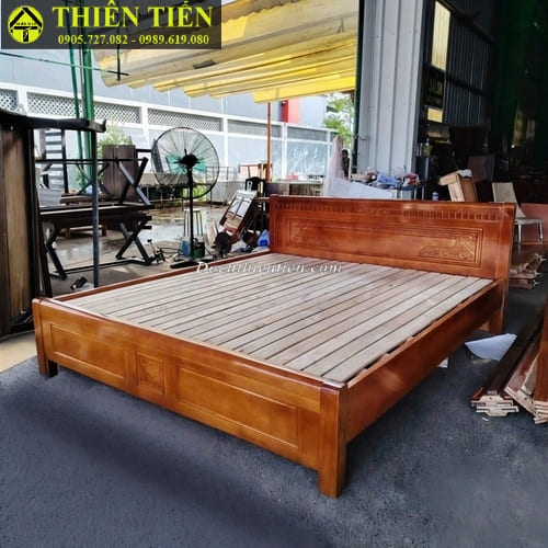 Giường 2m gỗ sồi (4)