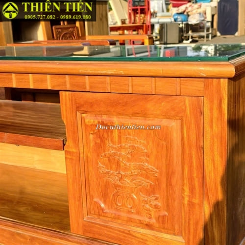 Kệ tivi 2m (1)