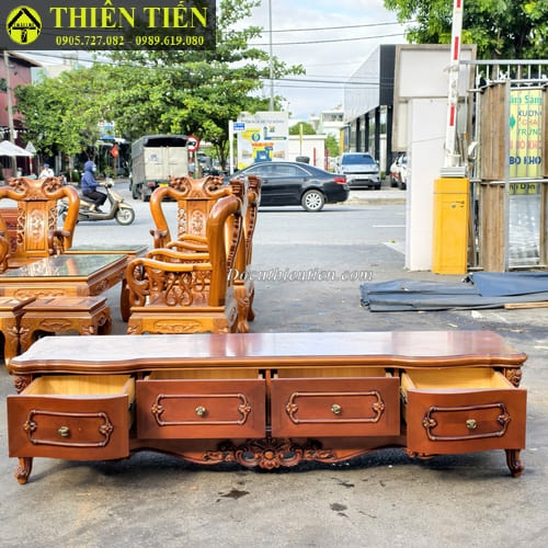 Kệ tivi tân cổ điển (3)